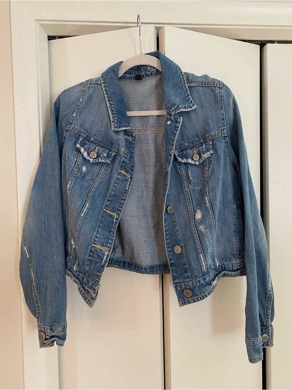 American Eagle Outfitters Light Blue Distressed Denim Jacket - Women